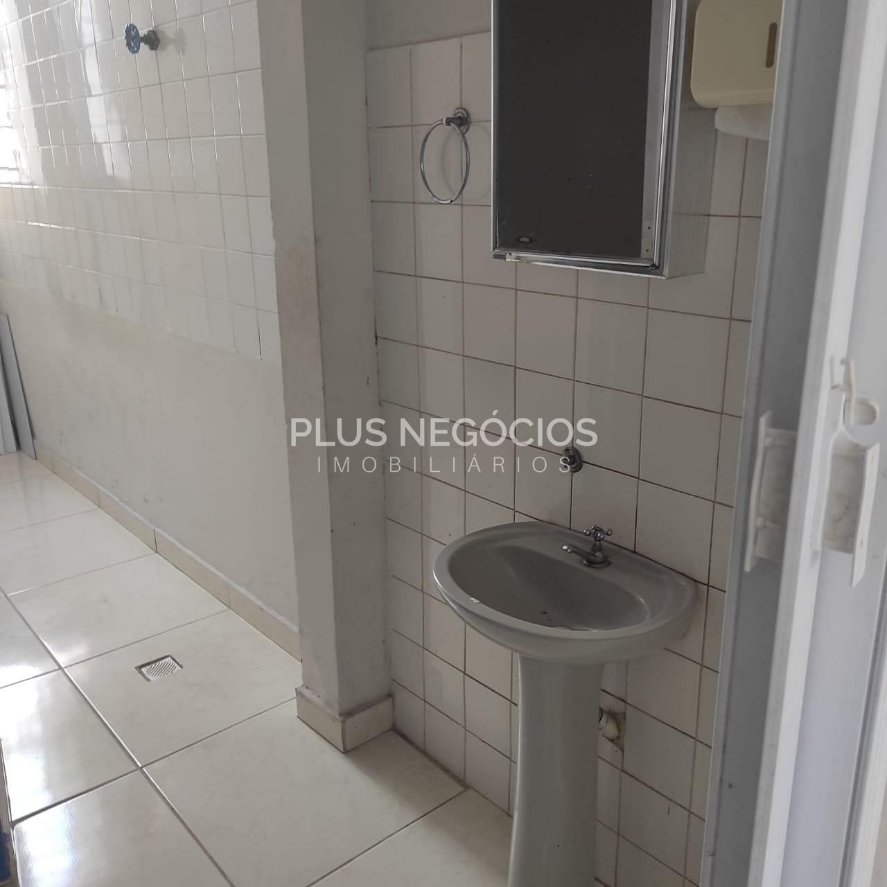 Sobrado, 1 quarto, 210 m² - Foto 11