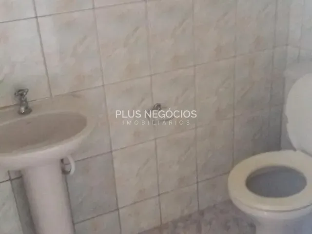 Sobrado à venda, no bairro Centro em Votorantim