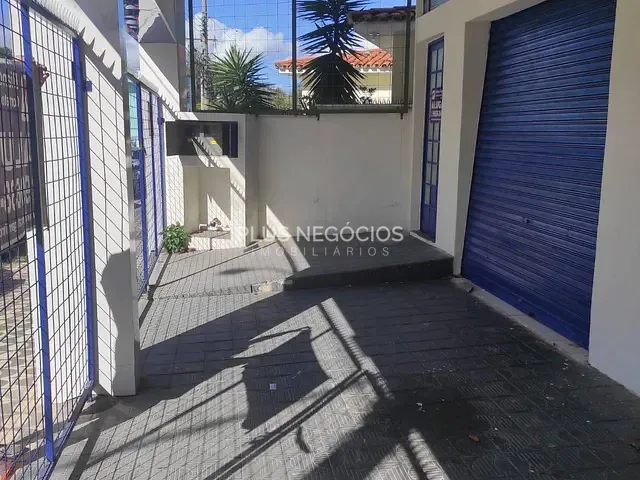 Sobrado à venda, no bairro Centro em Votorantim