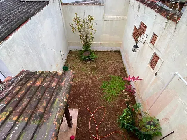 Sobrado com 101m² 2 quartos e 1 banheiro, à venda, no bairro Real em Praia Grande
