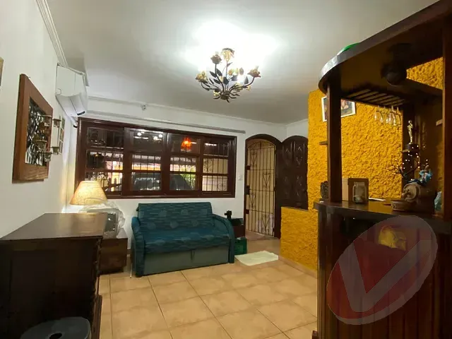 Sobrado com 101m² 2 quartos e 1 banheiro, à venda, no bairro Real em Praia Grande