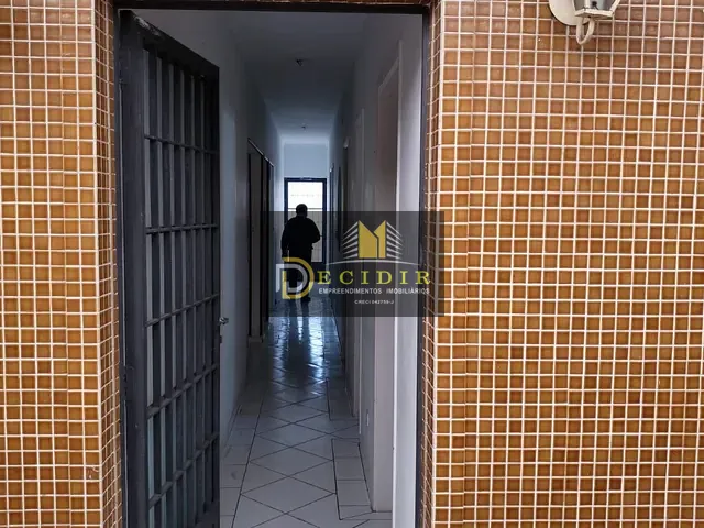 Sobrado para alugar, no bairro Água Branca em São Paulo