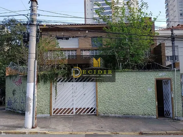 Sobrado para alugar, no bairro Água Branca em São Paulo