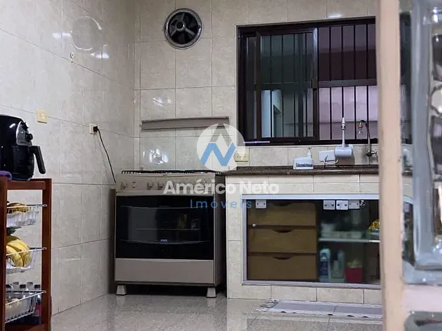Sobrado 2 quartos e 1 banheiro, à venda, no bairro Vila Curuçá em Santo André