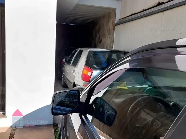 Sobrado com 250m² 4 quartos e 4 banheiros, à venda ou para alugar, no bairro Parque Colonial em São Paulo