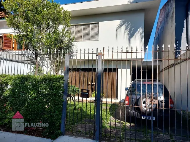 Sobrado com 250m² 4 quartos e 4 banheiros, à venda ou para alugar, no bairro Parque Colonial em São Paulo