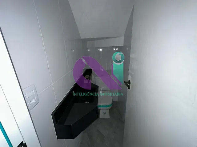 Sobrado com 108m² 3 quartos e 4 banheiros, à venda, no bairro Jardim das Flores em Osasco