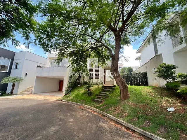 Sobrado com 330m² 3 quartos e 3 banheiros, para alugar, no bairro Condomínio Residencial Euroville em Bragança Paulista