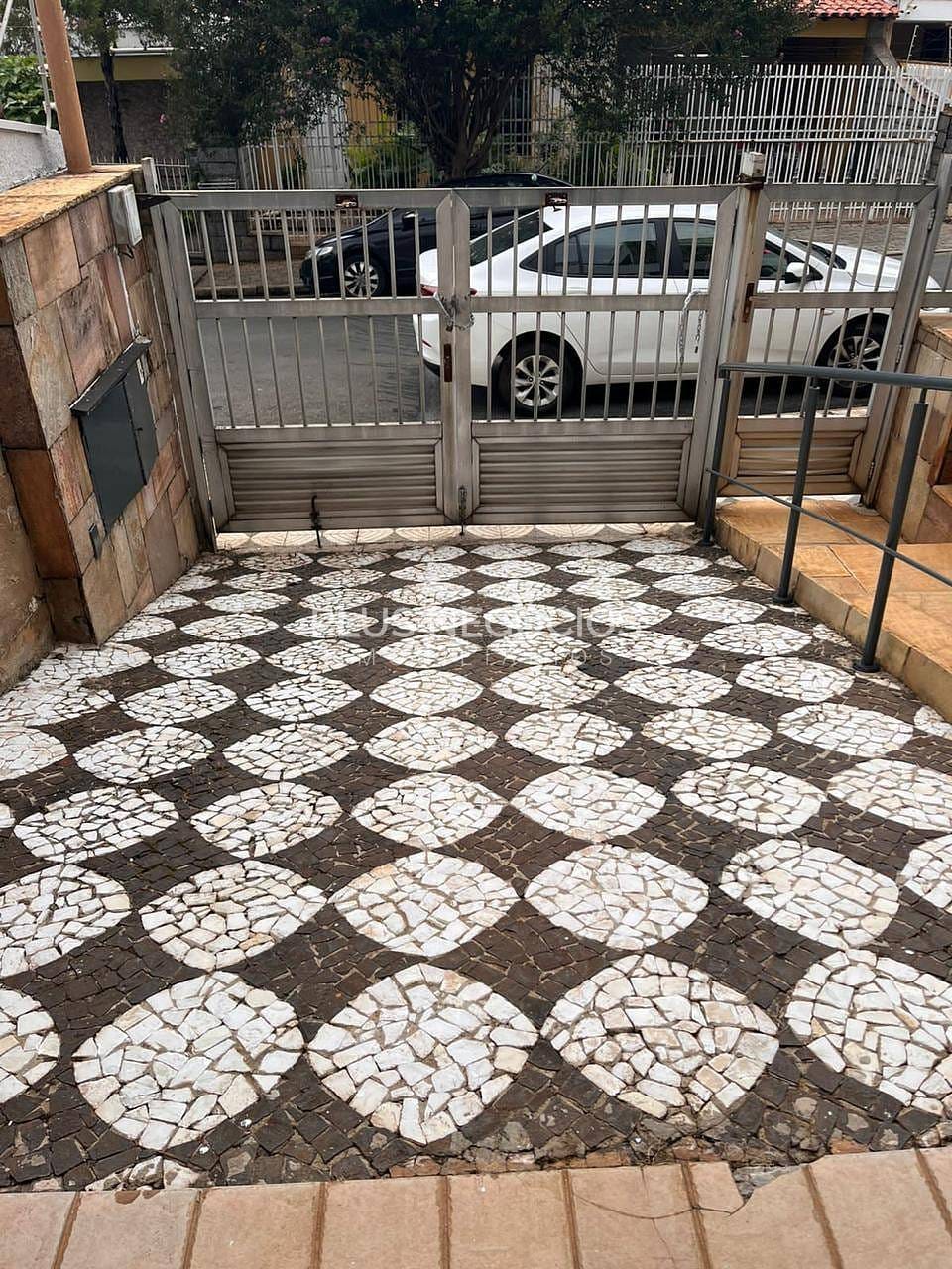 Sobrado para alugar com 1 quarto, 250m² - Foto 13