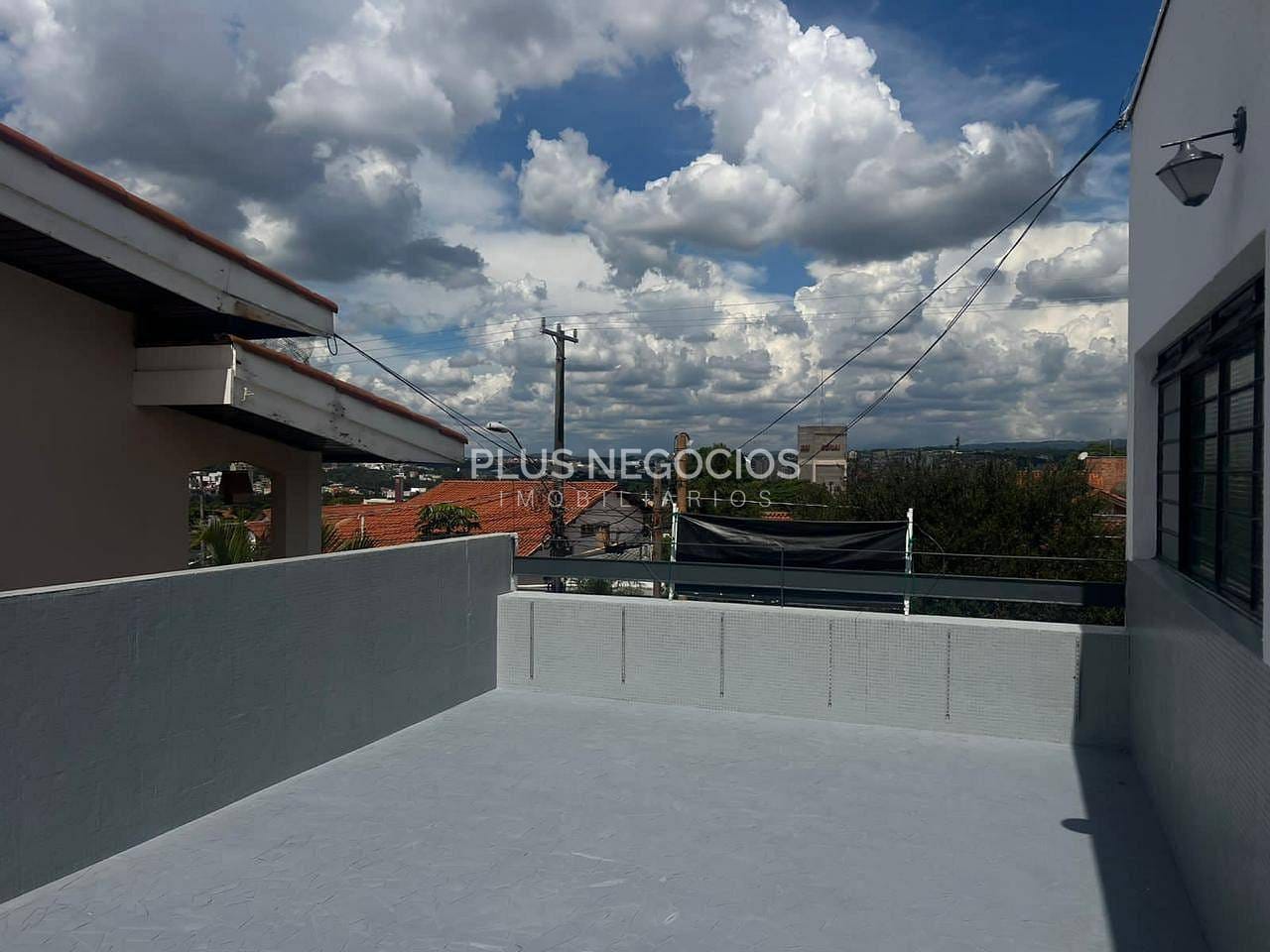 Sobrado para alugar com 1 quarto, 250m² - Foto 2