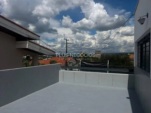 Casa com 330m², para alugar, no bairro Jardim Santa Rosália em Sorocaba
