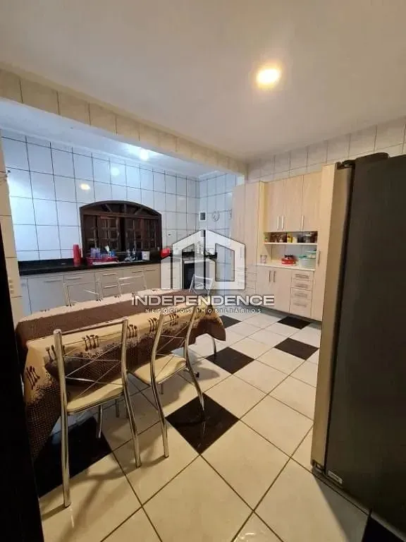 Sobrado, 3 quartos, 304 m² - Foto 13