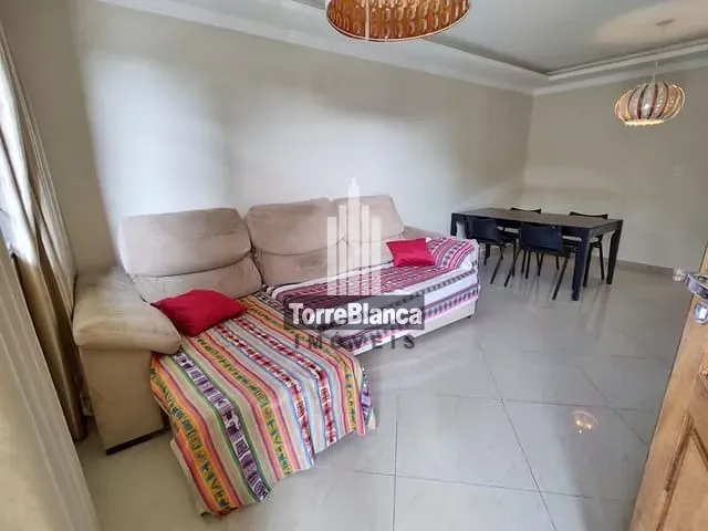 Sobrado com 128m² 3 quartos e 3 banheiros, à venda, no bairro Ronda em Ponta Grossa