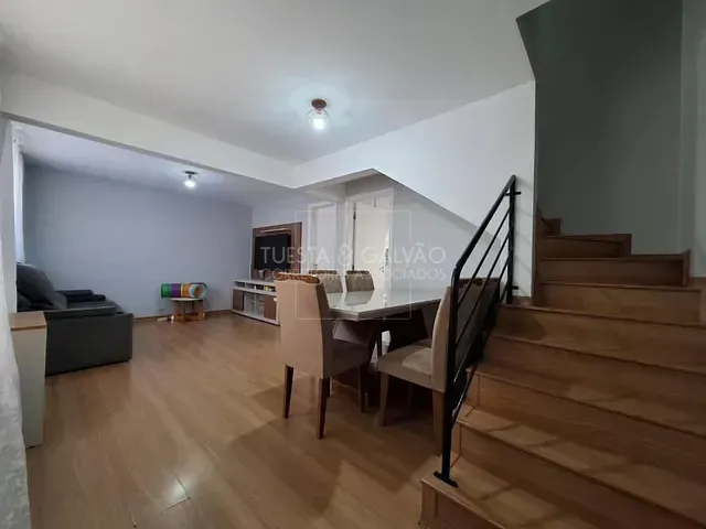 Sobrado com 81m² 3 quartos e 3 banheiros, à venda, no bairro Alto Boqueirão em Curitiba
