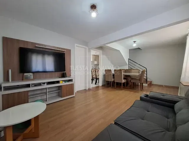 Sobrado com 81m² 3 quartos e 3 banheiros, à venda, no bairro Alto Boqueirão em Curitiba