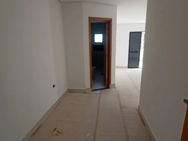 Sobrado 3 quartos e 2 banheiros, à venda, no bairro Parque das Nações em Santo André