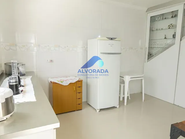 Sobrado com 147m² 3 quartos e 2 banheiros, à venda, no bairro Vila Formosa em Jacareí