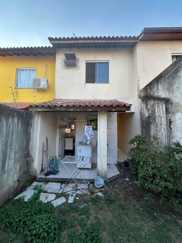 Casa com 100m² 2 quartos e 1 banheiro, à venda, no bairro Parque Tropical em Campos dos Goytacazes