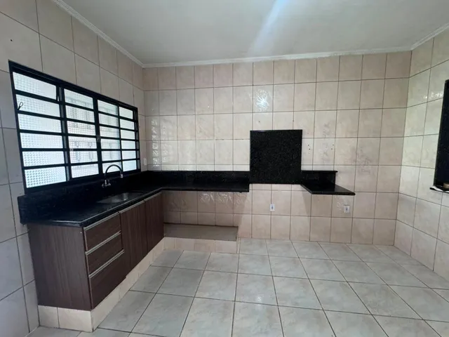 Casa 2 quartos e 1 banheiro, à venda, no bairro Jardim Novo Maracanã em Campinas