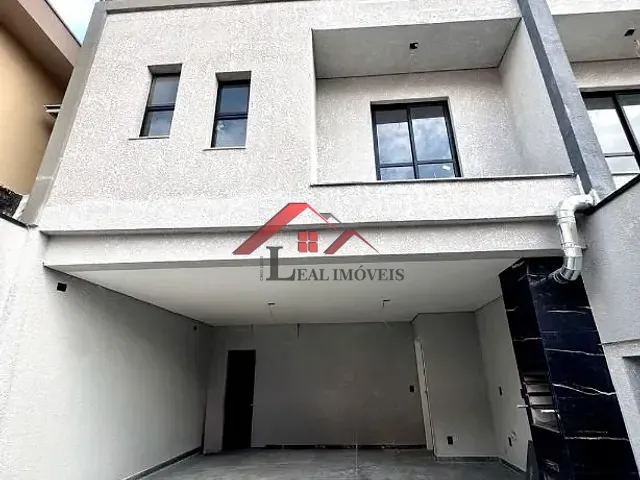 Sobrado com 135m² 2 quartos e 2 banheiros, à venda, no bairro Vila Pinheirinho em Santo André