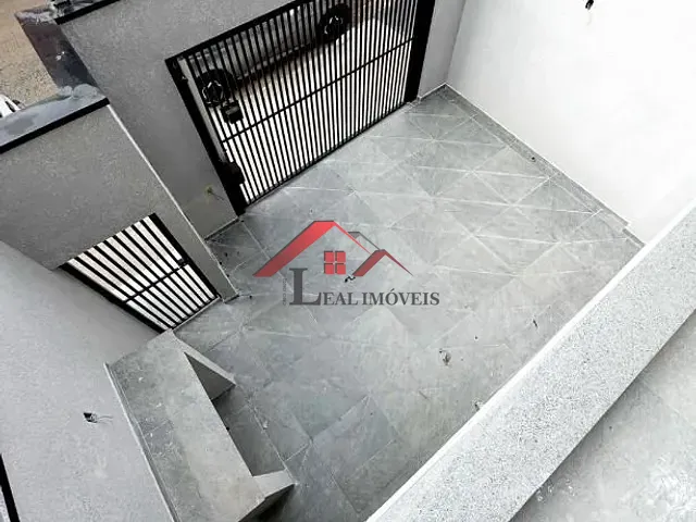 Sobrado com 135m² 2 quartos e 2 banheiros, à venda, no bairro Vila Pinheirinho em Santo André