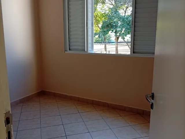 Sobrado 2 quartos e 1 banheiro, para alugar, no bairro Vila Oratório em São Paulo