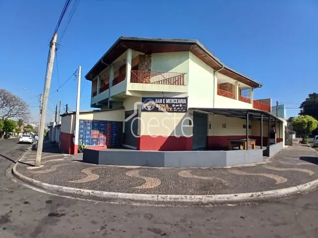 Sobrado com 338m² 3 quartos e 4 banheiros, à venda, no bairro Jardim Esmeralda em Santa Bárbara D'Oeste