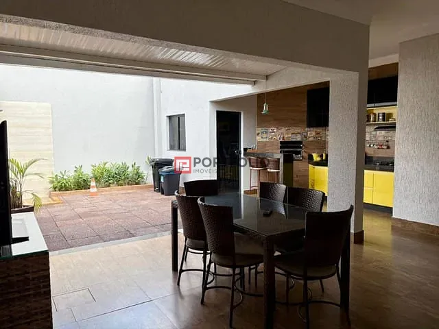 Sobrado com 270m² 4 quartos e 4 banheiros, à venda, no bairro Jardim Atlântico em Goiânia