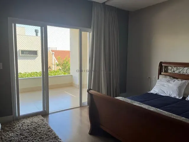 Sobrado 4 quartos e 5 banheiros, à venda, no bairro Chácara Cachoeira em Campo Grande