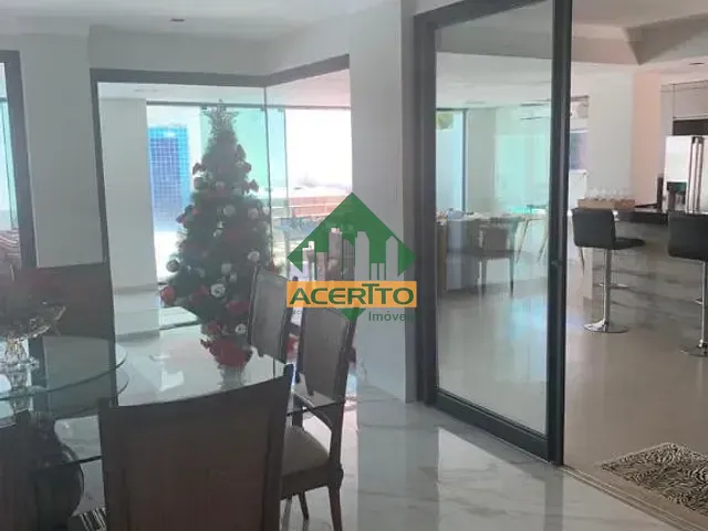 Sobrado com 485m² 4 quartos e 6 banheiros, à venda, no bairro Aeroporto em Araçatuba