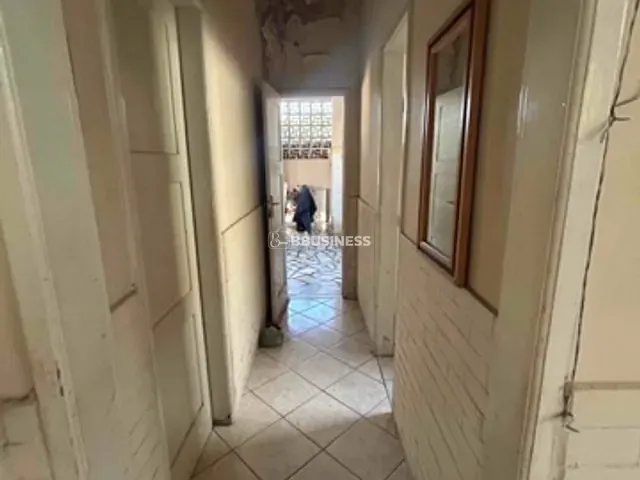 Sobrado com 300m² 4 quartos e 2 banheiros, à venda, no bairro Jardim Carioca  em Campos dos Goytacazes