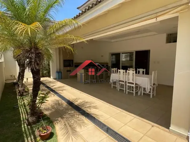 Sobrado com 600m² 4 quartos e 5 banheiros, à venda, no bairro Jardim Theodora em Itu
