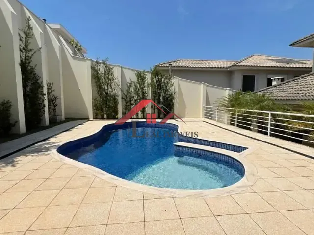Sobrado com 600m² 4 quartos e 5 banheiros, à venda, no bairro Jardim Theodora em Itu