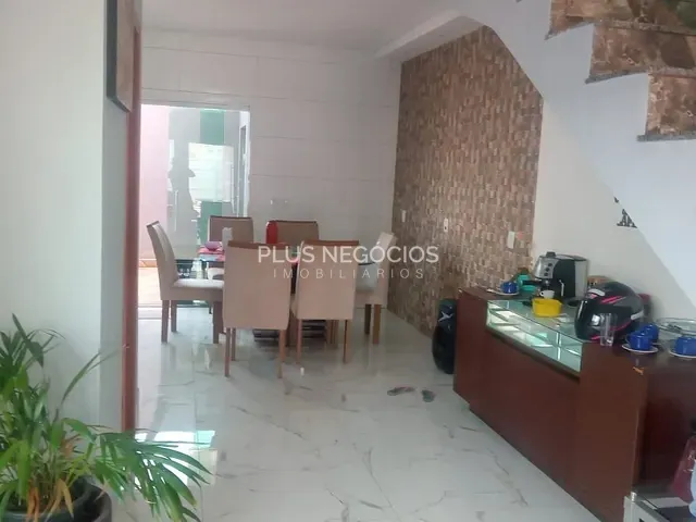 Sobrado com 175m² 3 quartos e 3 banheiros, à venda, no bairro Residencial Jardim Nathália em Sorocaba