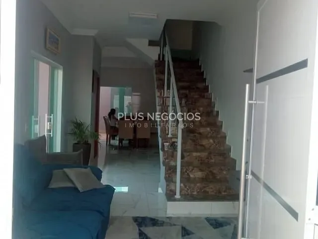 Sobrado com 175m² 3 quartos e 3 banheiros, à venda, no bairro Residencial Jardim Nathália em Sorocaba