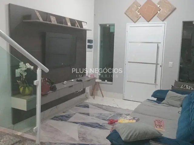 Sobrado com 175m² 3 quartos e 3 banheiros, à venda, no bairro Residencial Jardim Nathália em Sorocaba