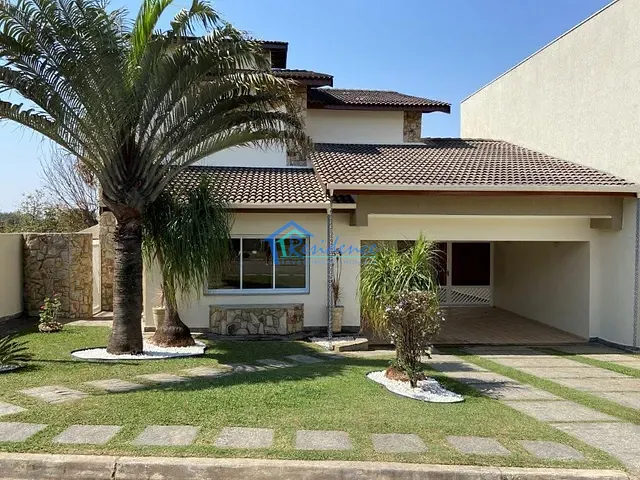 Sobrado com 541m² 4 quartos e 2 banheiros, à venda, no bairro Vila Inglesa em Indaiatuba