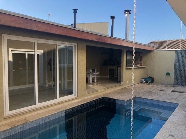Foto do Sobrado - Sobrado com 4 dormitórios à venda, 401 m² por R$ 1.300.000,00 - Villa Branca - Jacareí/SP | RUSSI IMÓVEIS