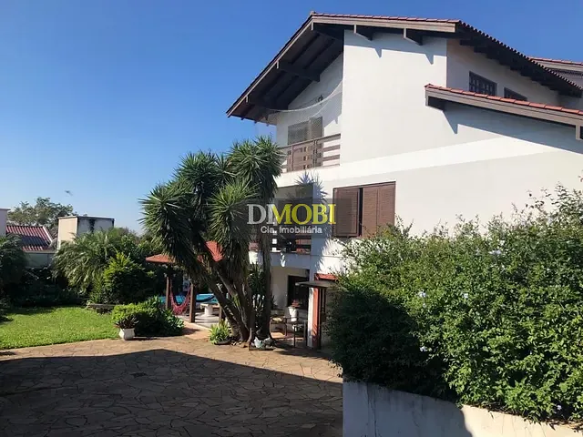 Sobrado com 690m² 3 quartos e 3 banheiros, à venda, no bairro Dom Feliciano em Gravataí