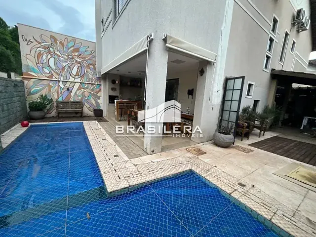Sobrado com 276m² 3 quartos e 5 banheiros, à venda, no bairro Parque Amazônia em Goiânia