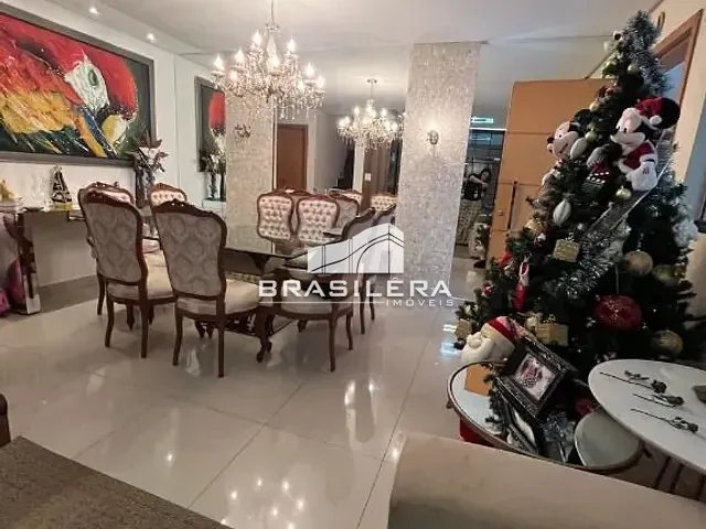 Sobrado com 276m² 3 quartos e 5 banheiros, à venda, no bairro Parque Amazônia em Goiânia