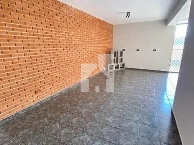 Sobrado com 264m² 4 quartos e 3 banheiros, à venda, no bairro Jardim da Fonte em Jundiaí