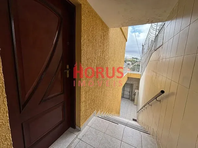 Sobrado 4 quartos e 4 banheiros, para alugar, no bairro Vila Santa Maria em São Paulo