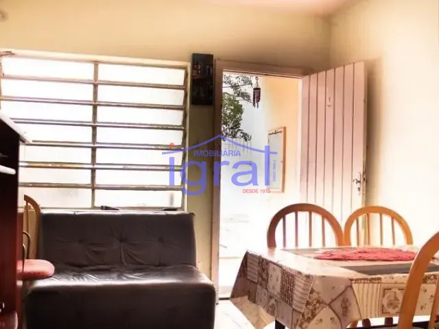 Sobrado com 330m² 6 quartos e 3 banheiros, à venda, no bairro Cidade Vargas em São Paulo