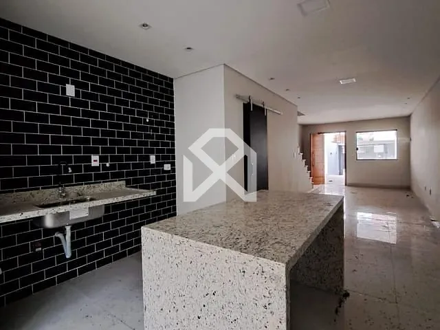 Sobrado com 160m² 3 quartos e 1 banheiro, à venda, no bairro Vila Perus em São Paulo