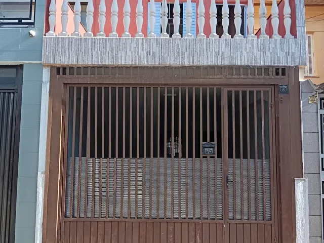 Sobrado 3 quartos e 2 banheiros, à venda, no bairro Vila Regente Feijó em São Paulo