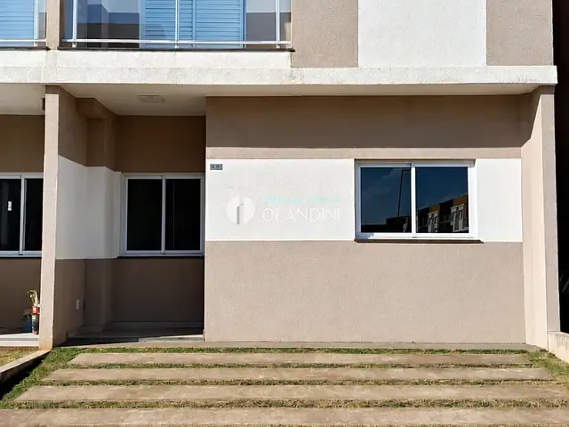 Sobrado com 130m² 2 quartos e 3 banheiros, à venda, no bairro Residencial dos Ipês em Artur Nogueira