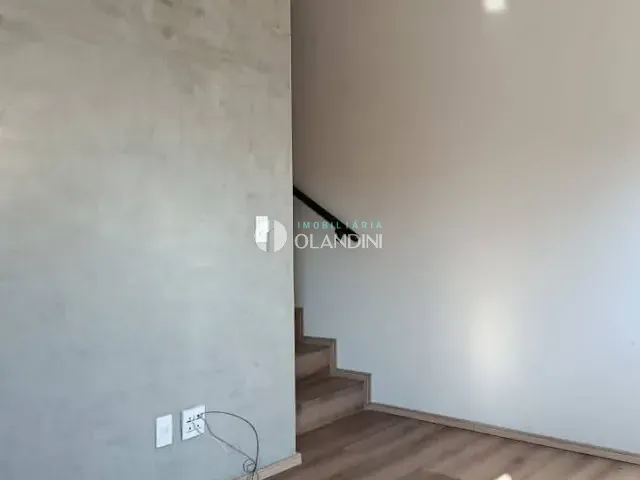 Sobrado com 130m² 2 quartos e 3 banheiros, à venda, no bairro Residencial dos Ipês em Artur Nogueira