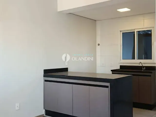 Sobrado com 130m² 2 quartos e 3 banheiros, à venda, no bairro Residencial dos Ipês em Artur Nogueira