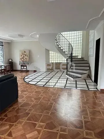 Casa de 4 quartos à venda em Santana, São Paulo